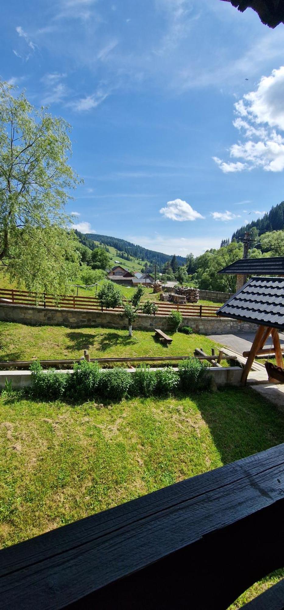 Casa Agroturistica Tarancuta Din Vatra Moldovitei Hotel Exterior photo